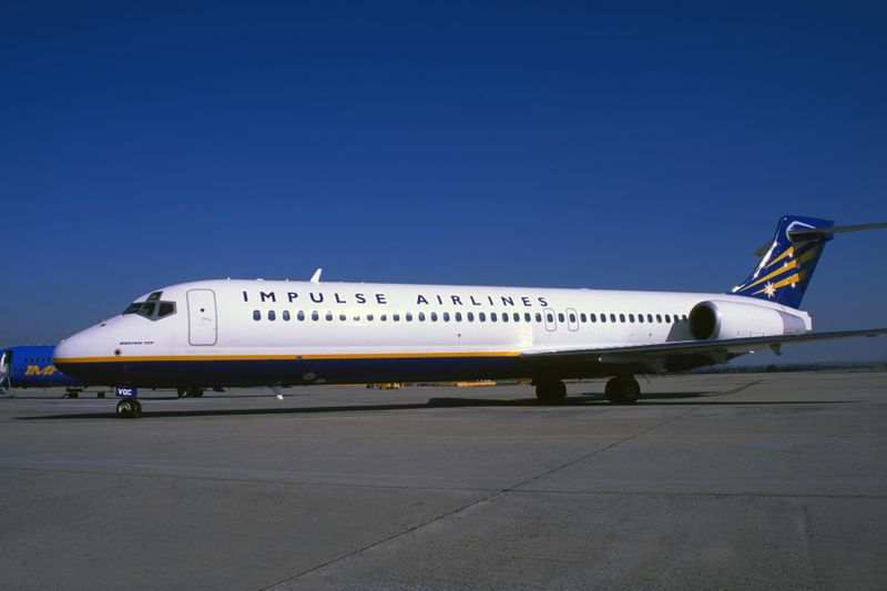 IMPULSE AIRLINES BOEING 717 MEL RF F.jpg