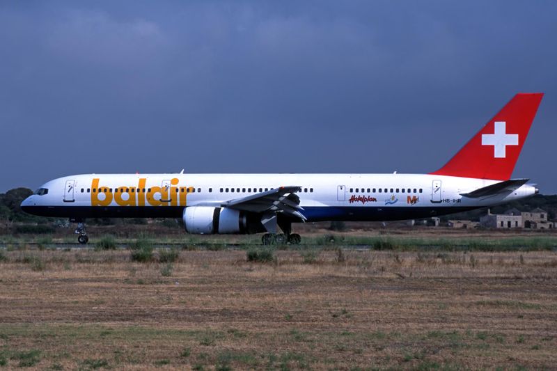 BALAIR BOEING 757 200 PMI RF F S 4801.jpg