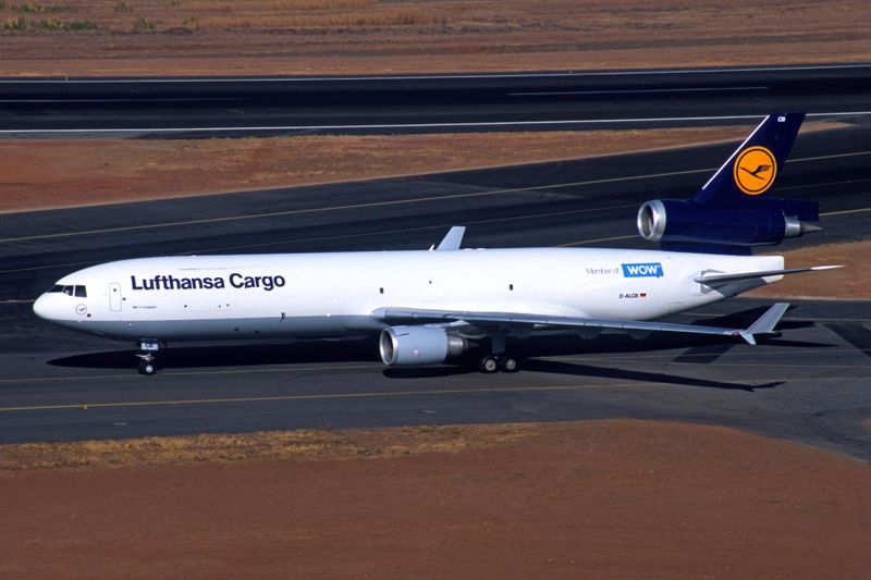 LUFTHANSA CARGO MD11F JNB RF F.jpg