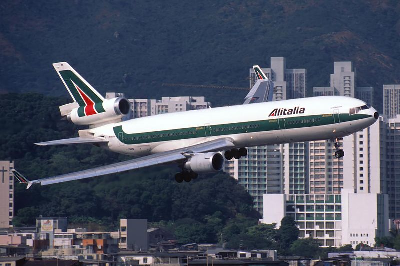 ALITALIA MD11 HKG RF.jpg