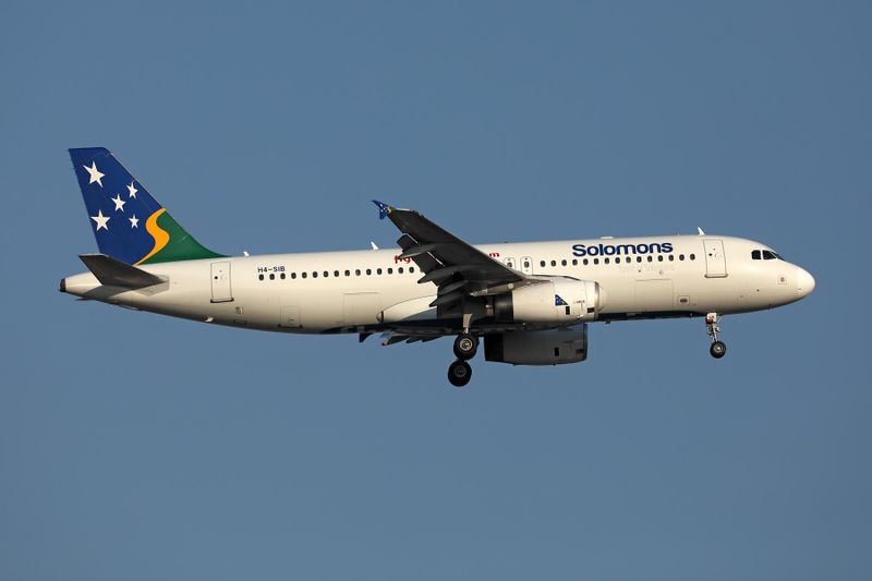 SOLOMONS AIRBUS A320 BNE RF 002A9581.jpg