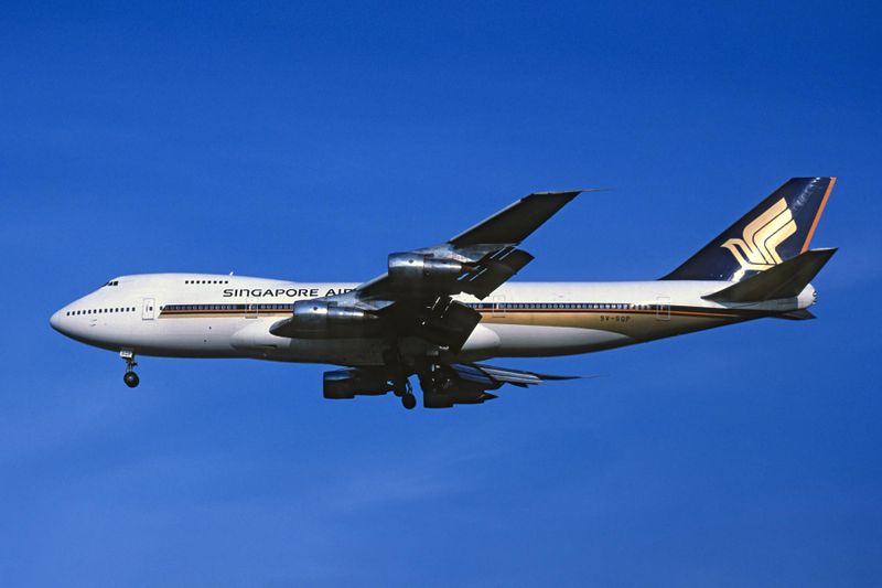 SINGAPORE AIRLINES VOL 1