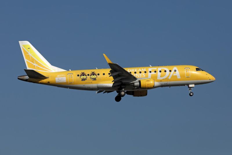 EMBRAER 170/175