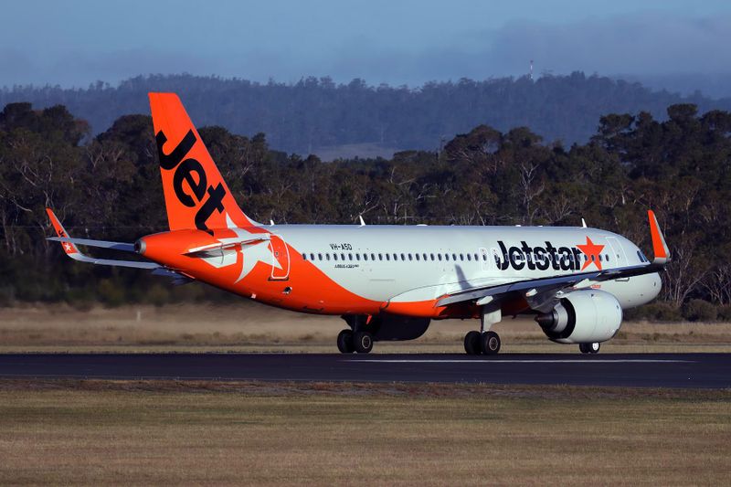 HOBART AIRPORT VOLUME 6