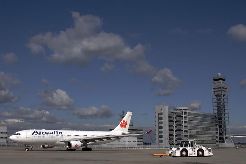 AIR CALIN AIRBUS A330 200 KIX RF IMG_4663.jpg
