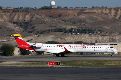 IBERIA REGIONAL CANADAIR CRJ1000 MAD RF 5K5A9952.jpg