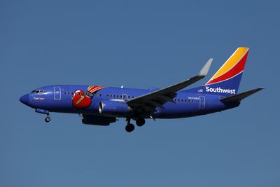SOUTHWEST BOEING 737 700 LAX RF 002A5393.jpg