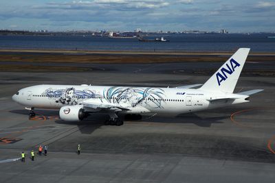 ANA BOEING 777 200 HND RF 5K5A9531.jpg