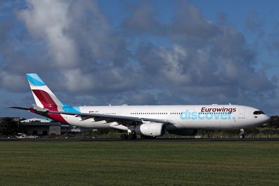 EUROWINGS DISCOVER AIRBUS A330 300 MRU RF 002A9466.jpg