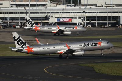 JETSTAR AIRCRAFT SYD RF 002A0467.jpg
