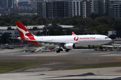QANTAS FREIGHT AIRBUS A330 200F SYD RF 002A0418.jpg
