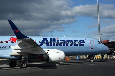 ALLIANCE EMBRAER 190 HBA RF 5K5A0304.jpg