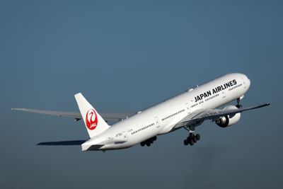 JAPAN AIRLINES VOL 3
