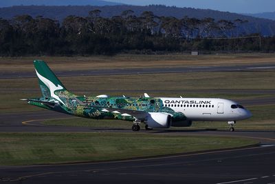 QANTAS LINK AIRBUS A220 HBA INUAGURAL FLIGHT 01JUL24 RF 002A1984.jpg