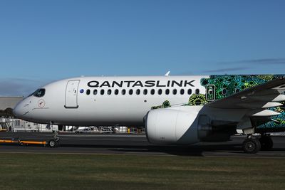 QANTAS LINK AIRBUS A220 HBA RF 002A2033.jpg