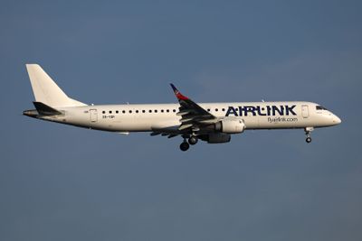 AIRLINK EMBRAER 190 JNB RF 002A2598.jpg