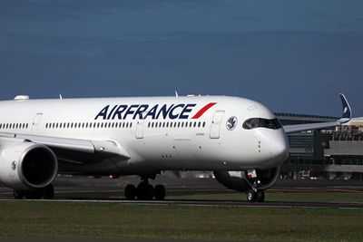 AIR FRANCE AIRBUS A350 900 MRU RF 002A2344.jpg