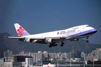 CHINA AIRLINES CARGO BOEING 747 200F HKG RF F.jpg