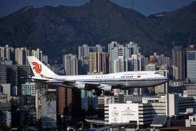 AIR CHINA BOEING 747 400 HKG RF F.jpg