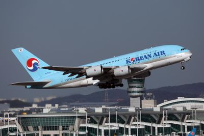 KOREAN AIR AIRBUS A380 ICN RF 002A3877.jpg