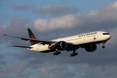AIR CANADA BOEING 777 300ER NRT RF 002A5295.jpg