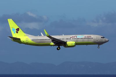 JINAIR BOEING 737 800 OKA RF 002A4458.jpg