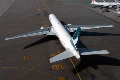 CATHAY PACIFIC BOEING 777 300ER HKG RF 5K5A0597.jpg