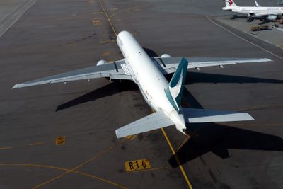 CATHAY PACIFIC BOEING 777 300ER HKG RF 5K5A0598.jpg