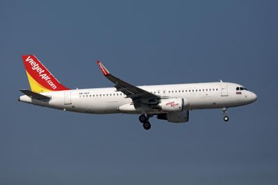 VIETJET THAILAND AIRBUS A320 BKK RF 002A6214.jpg