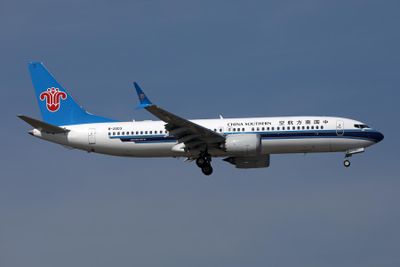 CHINA SOUTHERN BOEING 737 MAX 8 BKK RF 002A6405.jpg