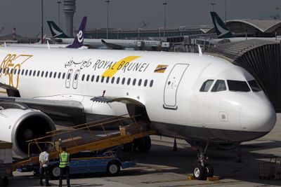ROYAL BRUNEI AIRBUS A320 NEO HKG RF 002A5473.jpg