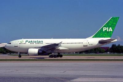 PAKISTAN AIRBUS A310 300 BKK RF 1435 4