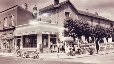Caf de la Tour Eiffel, angle Marcel Sembat et Blvd Lefevre- En 1950