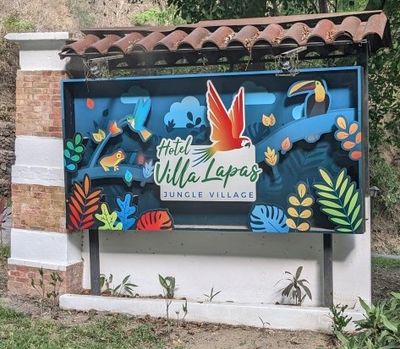 TRIP DAY 7 (Sun, 4/2):

Entrance sign at Villa Lapas