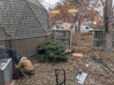 The Edmond Heat and Air guys were out the next day to dismantle the old unit. The morning temperatures were in the 20s and it got up to 42 degrees in the afternoon, before the arctic blast came through that night.