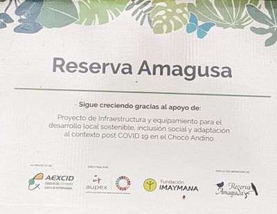 I think this is a certificate thanking Reserva Amagusa for being a part of the Choc Andino de Pichincha Biosphere Reserve, a UNESCO-supported initiative.