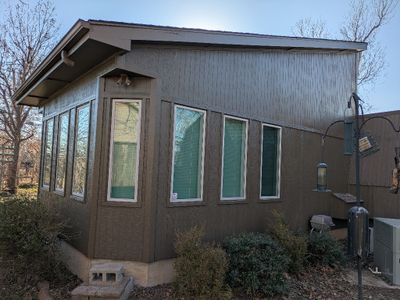 N sunroom wall
