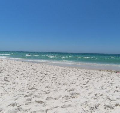 While some of the guys were out on the water, the rest of the crew took some time on the beautiful white beach.