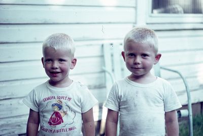 Chris and Jerry Cordell
196407  Chris and Jerry in front of Harris house on May Ave