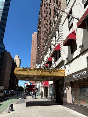 871_7th_wellington_hotel