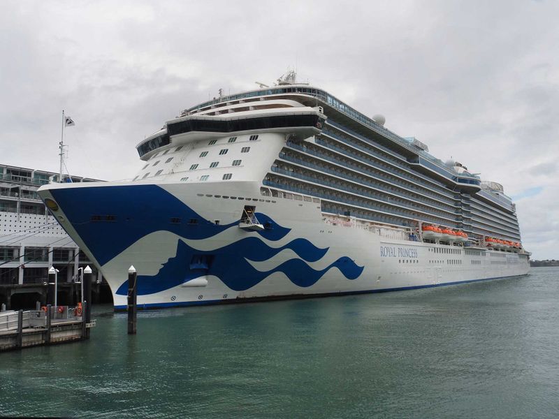 Cruise Ship ROYAL PRINCESS