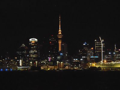 Sky Tower 6