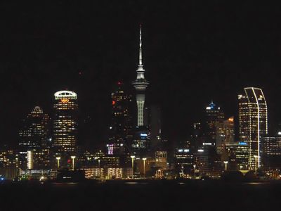 Auckland by Night 3
