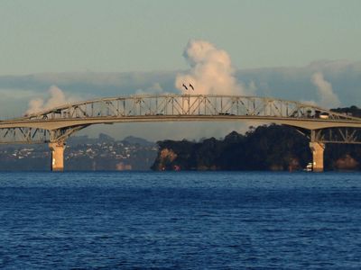 Auckland Harbour Bridge 