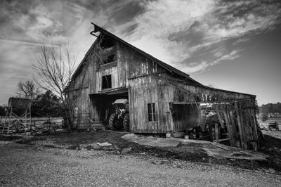 Web Barn112.jpg
