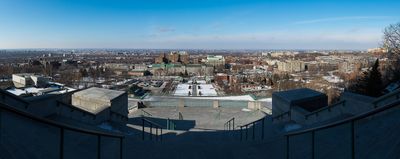 Vue de Montral de la galerie de lOratoire St-Joseph