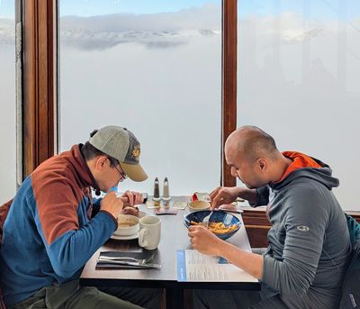 New Friends On Whistler Mountain - Dining Above The Clouds