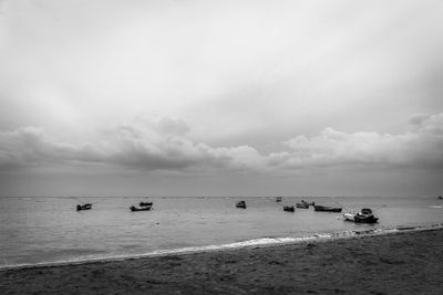 _7RV9699-E-NR.jpg