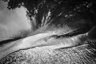 Boat Wave III
