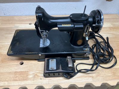 Singer 221 Featherweight 1934 school bell